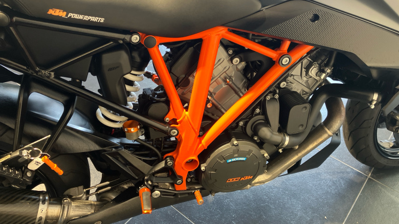 Ktm Superduke 1290 Super Duke GT (23MY)